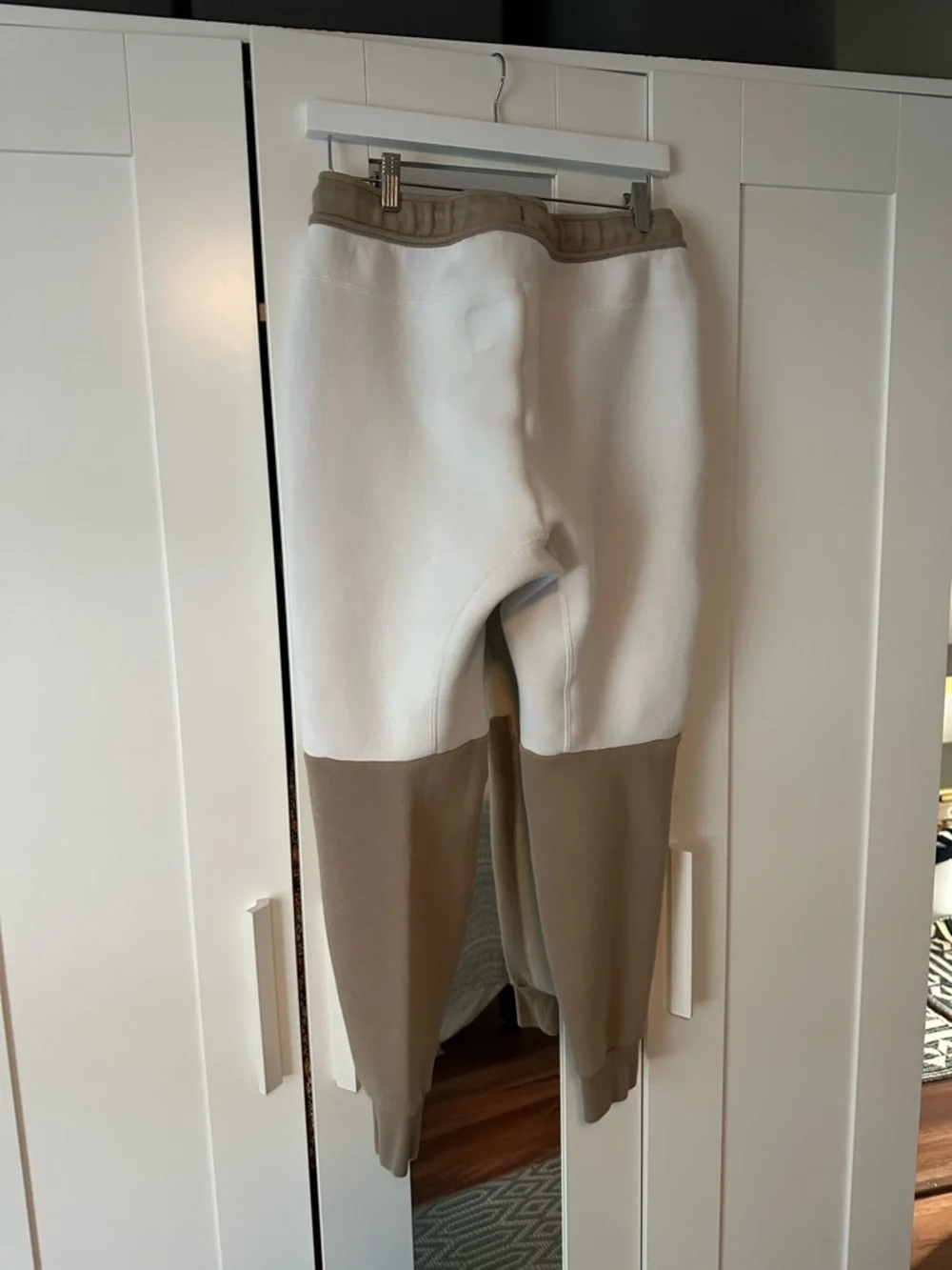 Nike Tech Fleece Colorblock White and Tan Jogger Sweatpants with Black Accents - Picture 3 of 4